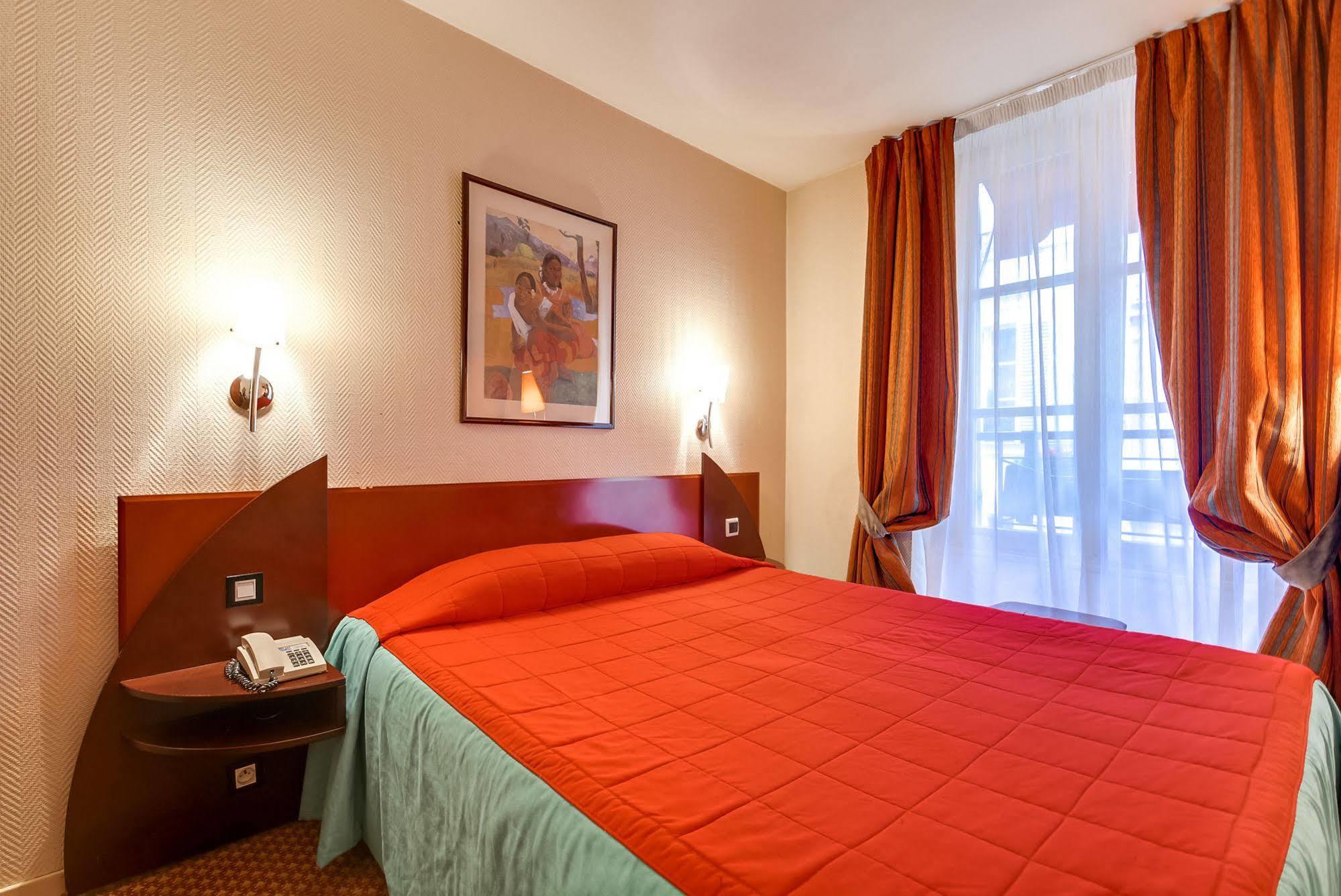 Pavillon Villiers Etoile 3* Paris